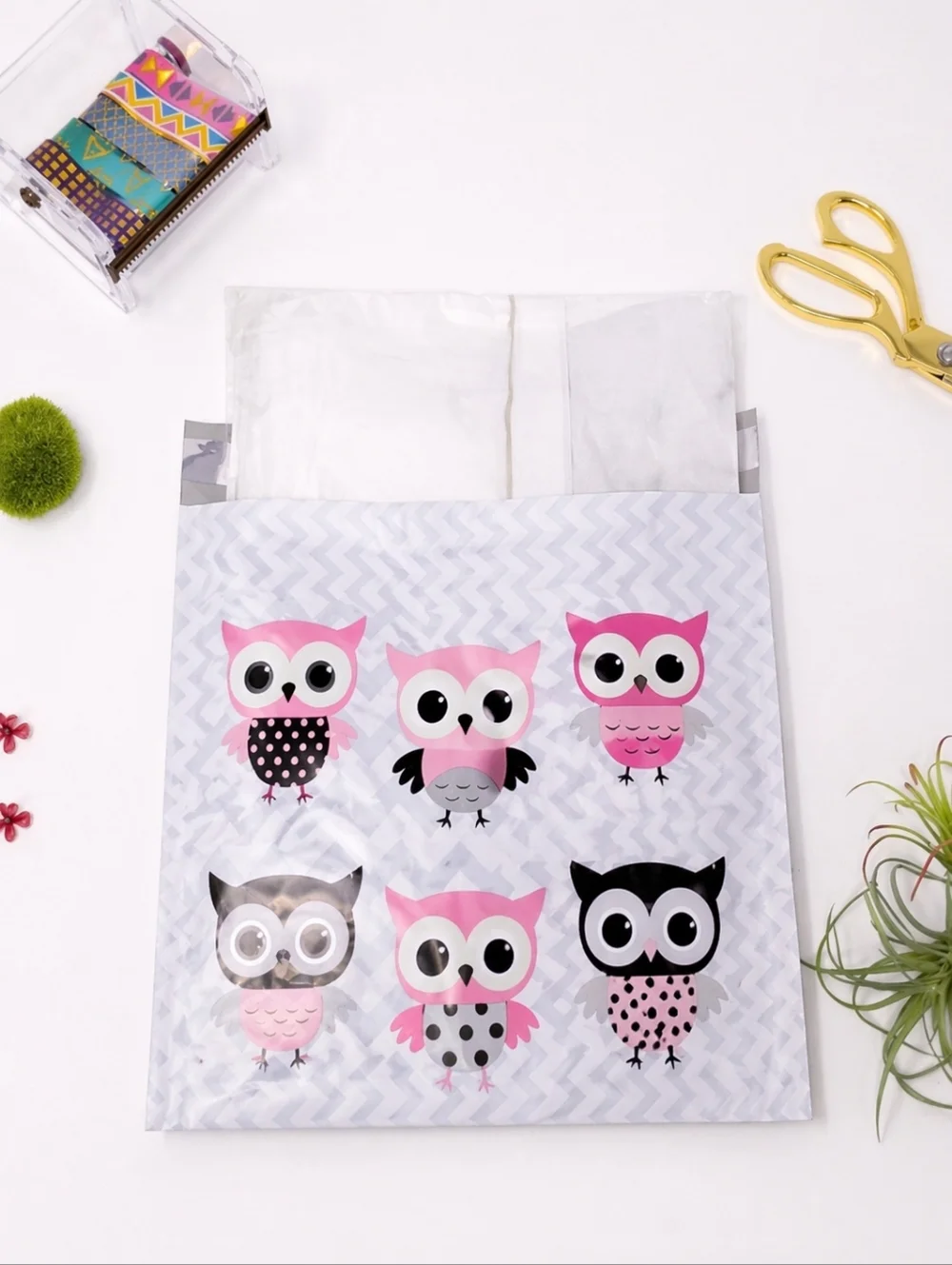 10 Pink Owl Poly Mailers 10x13 NWOT - Picture 2 of 2
